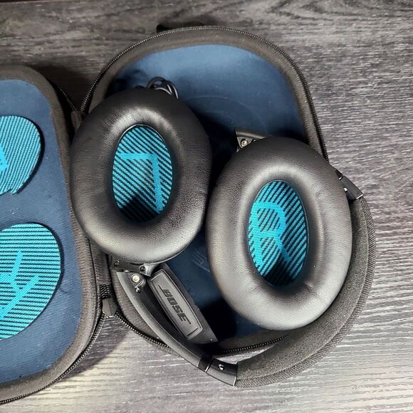 Bose QuietComfort 25 Noise Cancelling Headphones Wired QC25  - Refurbished - Picture 2 of 6